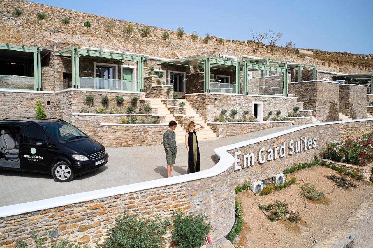 EmGard Suites Kíthnos Exterior foto